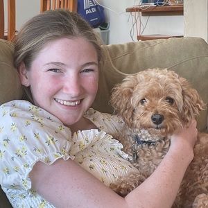 Meet your Posher, Ella